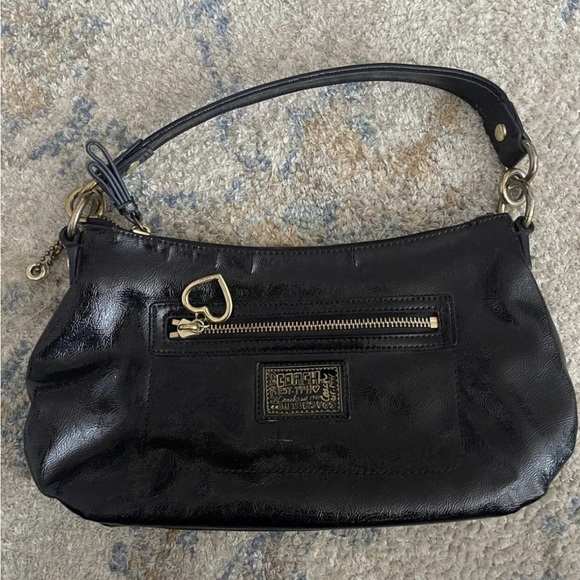 ‼️SOLD‼️on M Coach Poppy EUC Black Patent Leather Demi - Picture 2 of 4